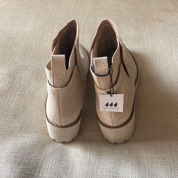 Dolce Vita Waterproof HUEY Boot, Cream, 10 - Picture 4 of 15